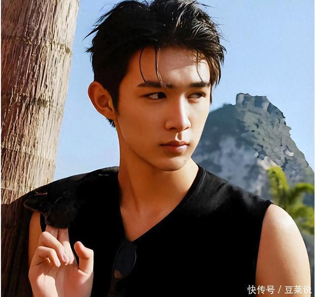 荣梓杉被前女友控诉出轨家暴