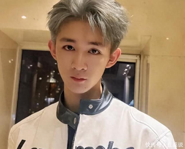 荣梓杉被前女友控诉出轨家暴