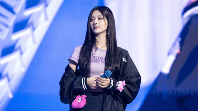 TWICE高雄开唱，周子瑜妈妈索取千张免费公关票？堂哥发声澄清！