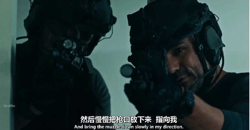 监狱暴乱与街头暴力冲突交替上演的场景拼图