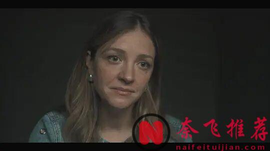 彼得角色展现扭曲掌控欲的场景