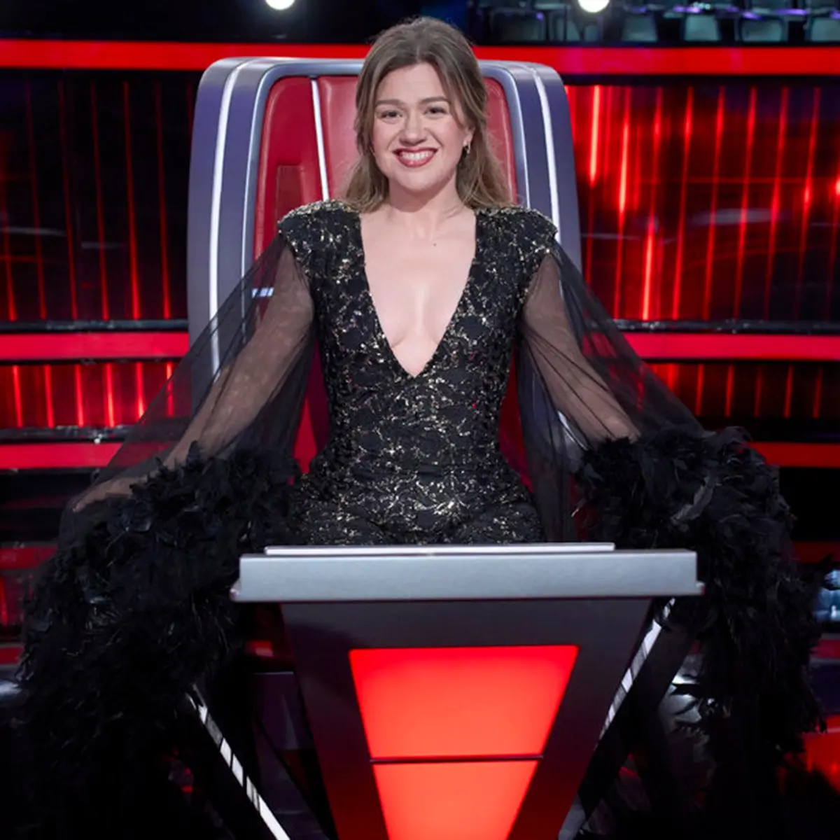 《The Voice》第28季冠军出炉：Aiden夺冠、Niall三连胜与节目幕后规则揭秘