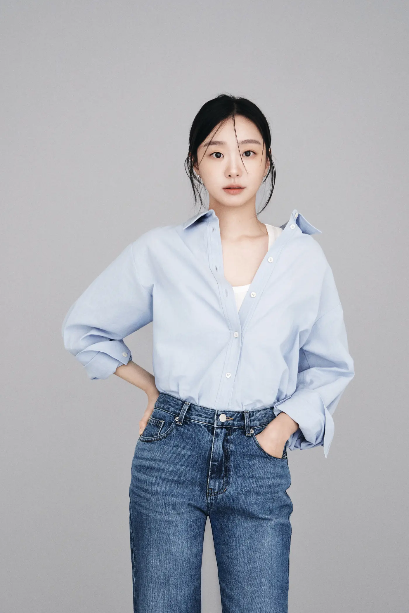 金多美回忆Netflix电影《大洪水》拍摄细节与金炳宇导演婚讯花絮，全程展现片场默契与温暖