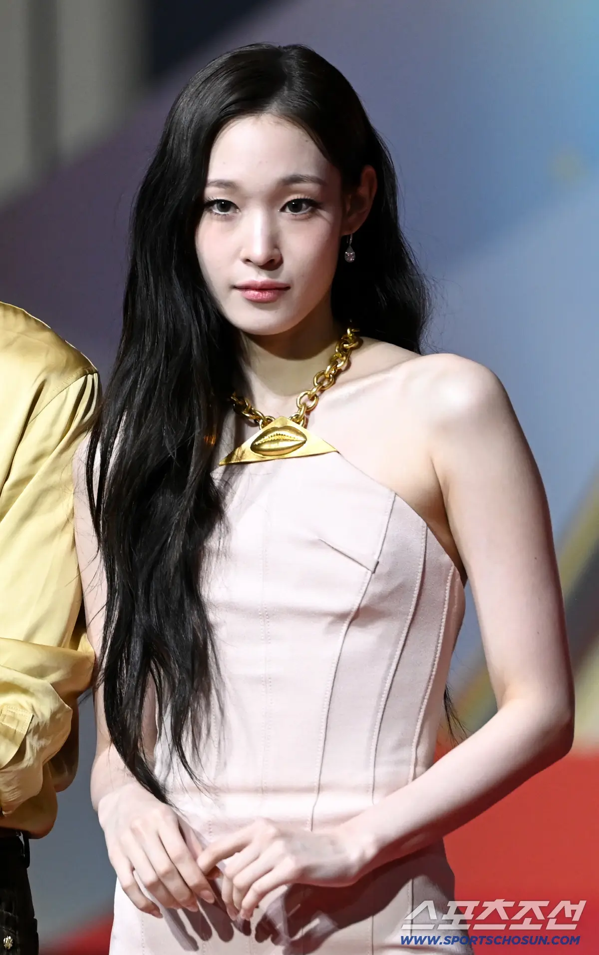 2025年圣诞夜SBS歌谣大战仁川红毯上的Annie与INSPIRE度假村现场气氛