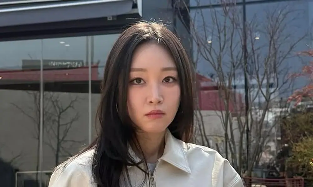 金钟国频道公开侄女小娅制作日本女团COSMOSY的幕后细节