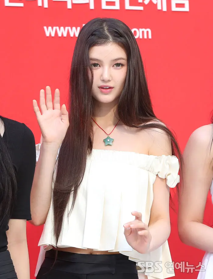 NewJeans合约争议升级：Danielle被解约起诉、Hanni回归与股权官司交织