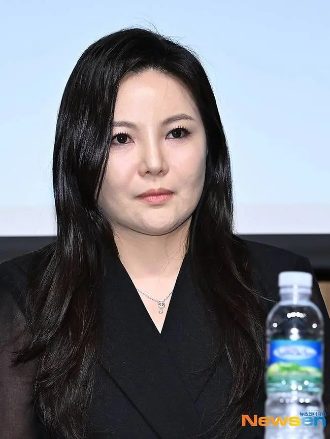 被卷入MC蒙婚外情传闻后，皮亚克集团会长차가원对媒体声明将采取法律行动