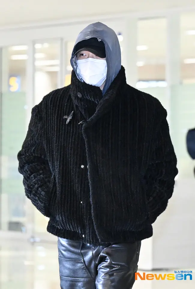 李准호清晨现身仁川机场　结束海外行程低调入境画面记述