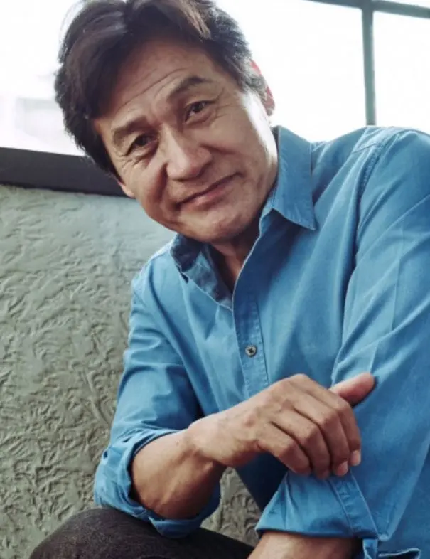 李尚敏社交媒体发文悼念国民演员安圣基,回顾其光辉演艺生涯