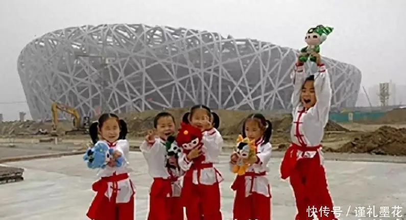 河北首例五胞胎家庭纪实:丈夫为养家积劳成疾离世,王翠英独自抚养五子考入大学