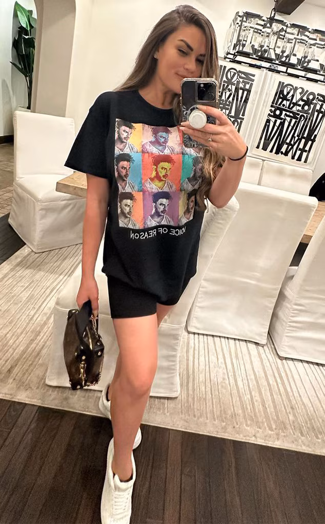 布列塔尼·卡特赖特Brittany Cartwright为了消除双下巴进行面部吸脂