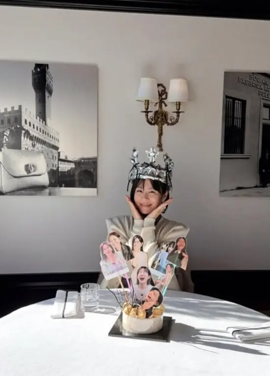 孙艺珍生日收到的精美花篮和蛋糕礼物展示