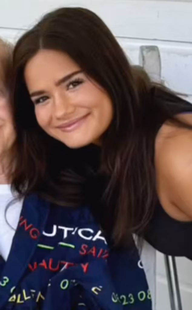 Ellie Bates的照片