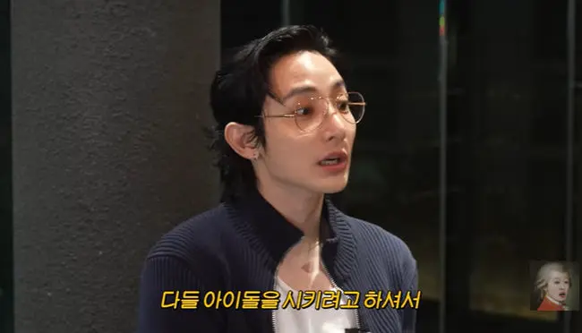 李洙赫在洪真庆的YouTube节目中回应中国粉丝见面会12小时工作争议,展现模特气场
