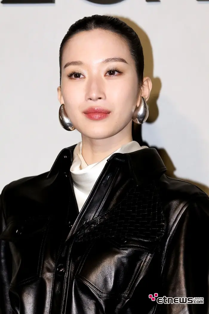 演员文佳煐出席Bottega Veneta 2026夏季私人预览会现场照
