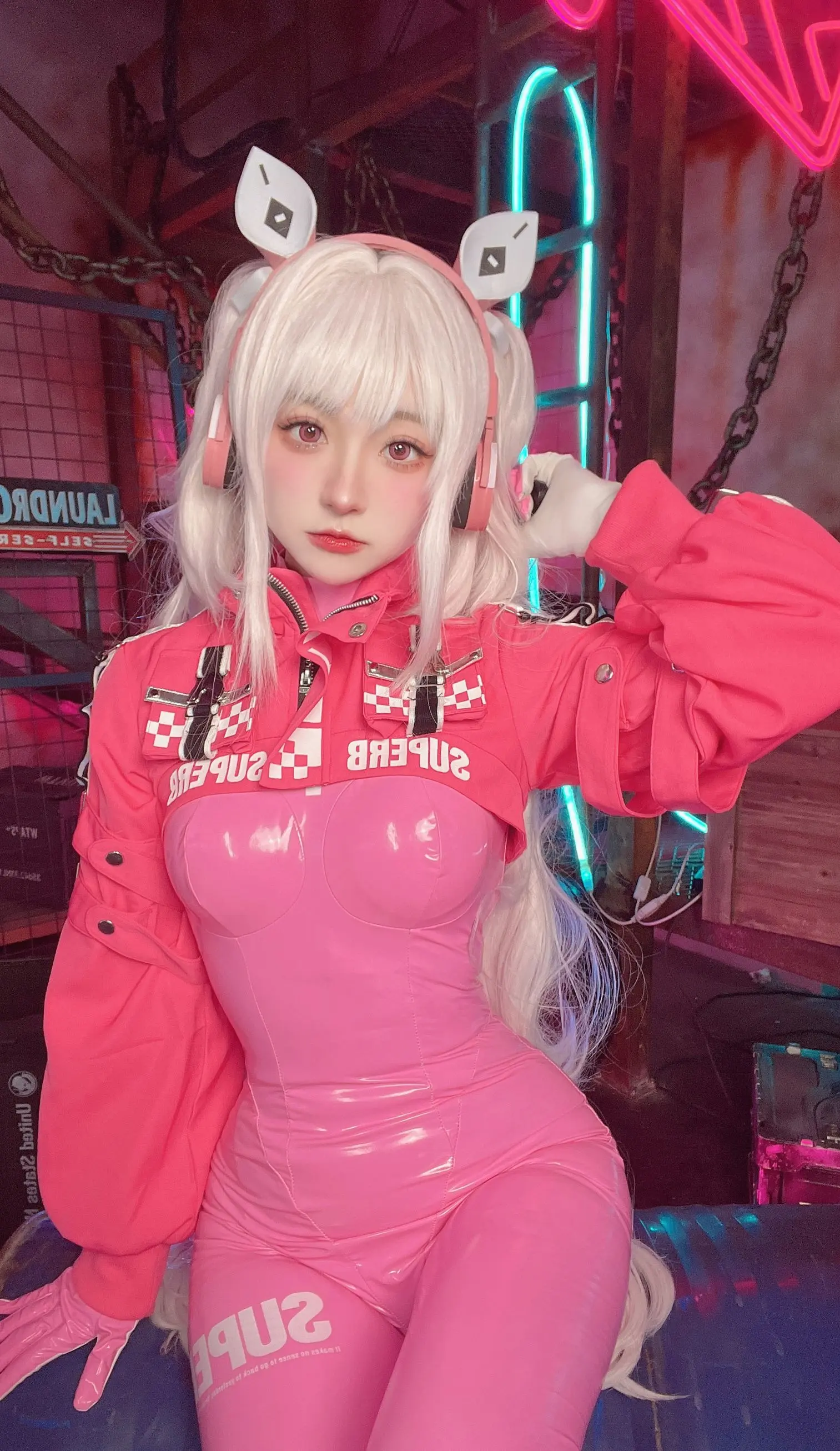 绝美Cosplay图集鉴赏:神秘女神神级还原,打破次元壁的视觉盛宴