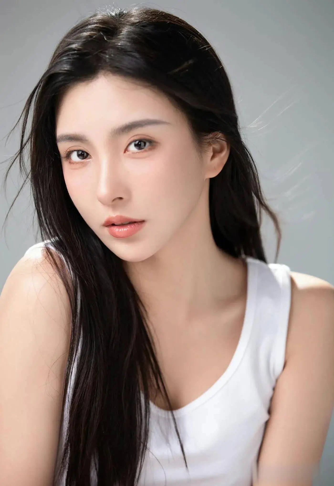 2025短剧女演员热度榜TOP10:李柯以断层领跑,岳雨婷孟娜杀疯了