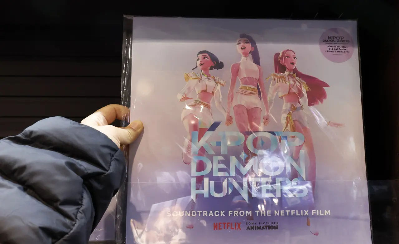 K-Pop Demon Hunters OST斩获格莱美！Golden冲进Billboard前六，奥斯卡呼声极高