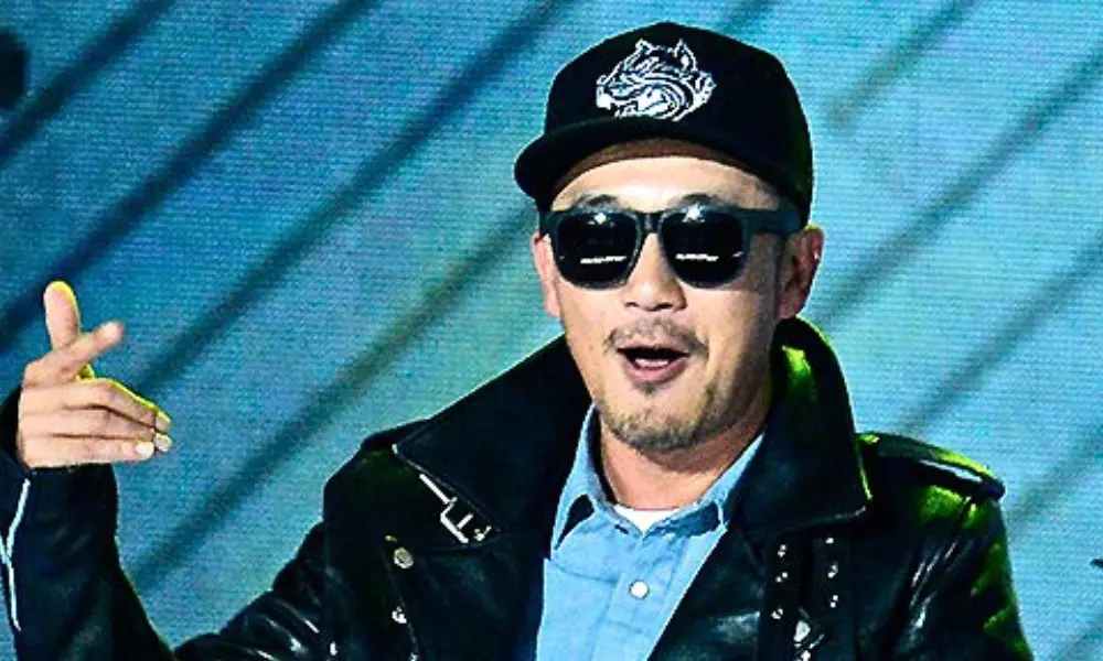 DJ DOC李汉尔晒500万日营收回击停业谣言，烤肠店生意火爆