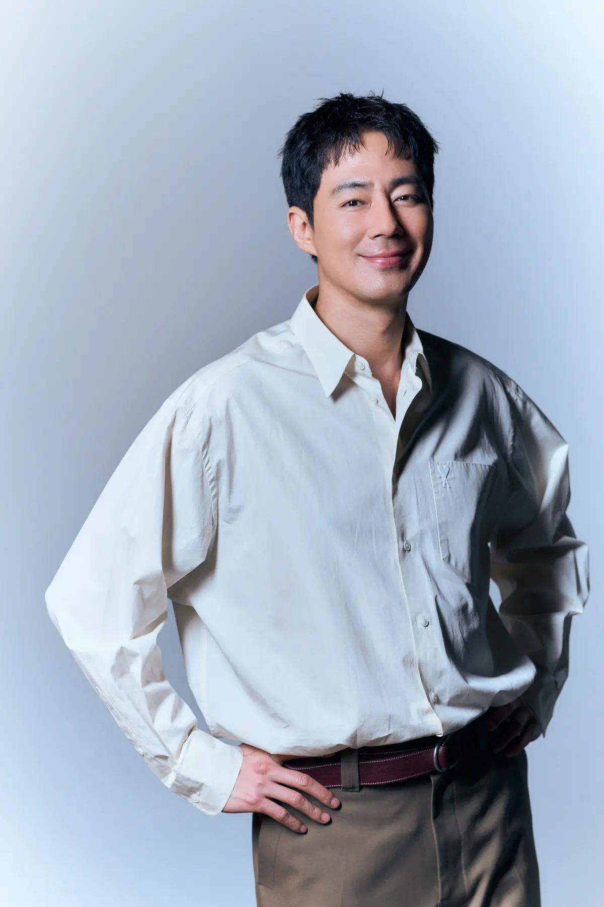 柳昇完导演执导的年度硬核谍战大片《HUMINT》官方宣传视觉图