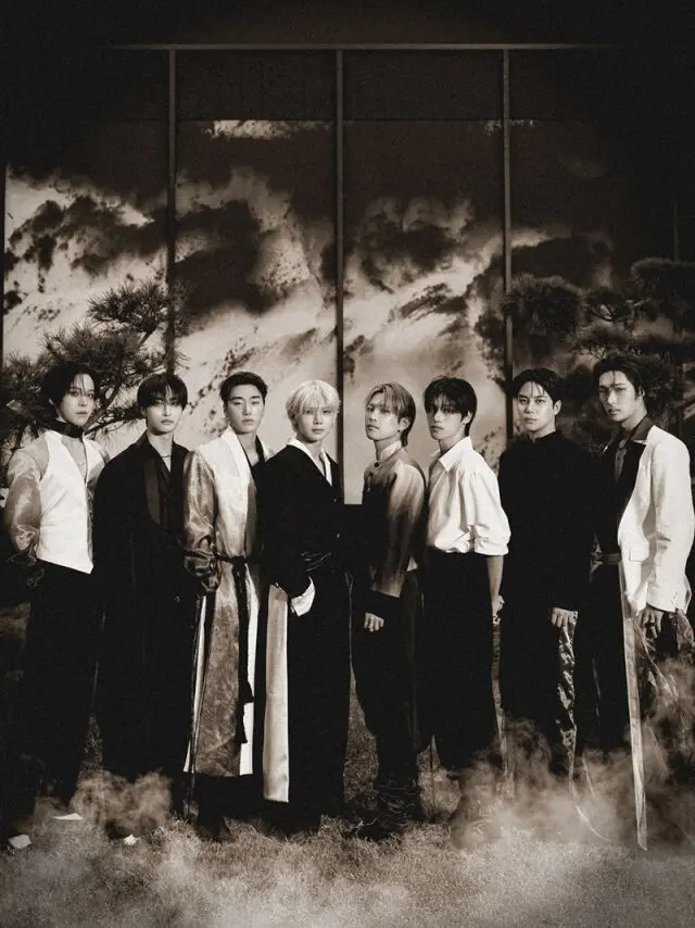 韩国人气男团ATEEZ最新迷你13辑宣传照,成员们展现出强大的视觉冲击力和独特的团队风格。