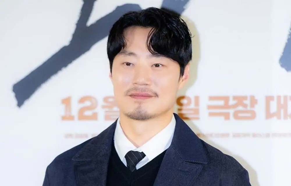 朴海秀与李熙俊领衔主演新剧《稻草人》，跨越30年的连环杀人案惊悚来袭！