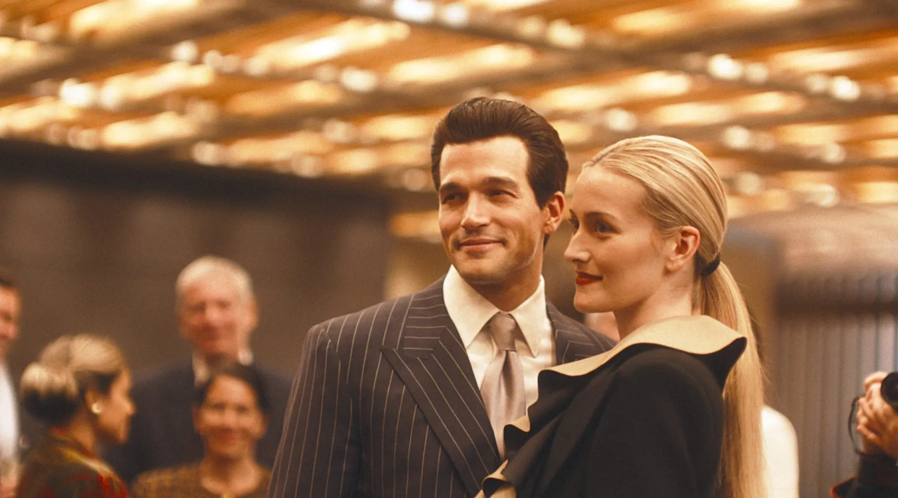 全网吃瓜！FX神剧《爱情故事》大结局揭秘，小肯尼迪夫妇世纪虐恋催泪落幕