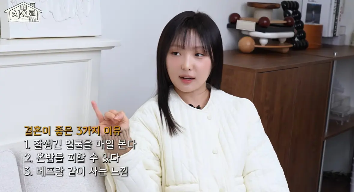 Miss A前成员Min做客曹璐频道畅谈甜蜜婚后生活，揭秘出道神曲背后的真实反转心声与女团巅峰期的隐藏辛酸。