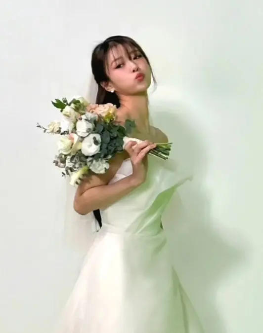 李美珠在YouTube频道分享酵素热敷新娘身材管理日常并公开求婚