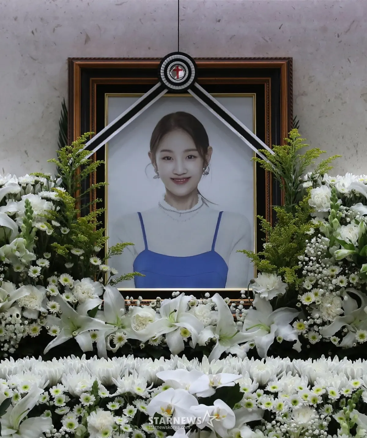 韩国歌手朴宝蓝逝世两周年：揭秘死因真相与演艺生涯遗憾，好友Giant Pink悼念引泪目