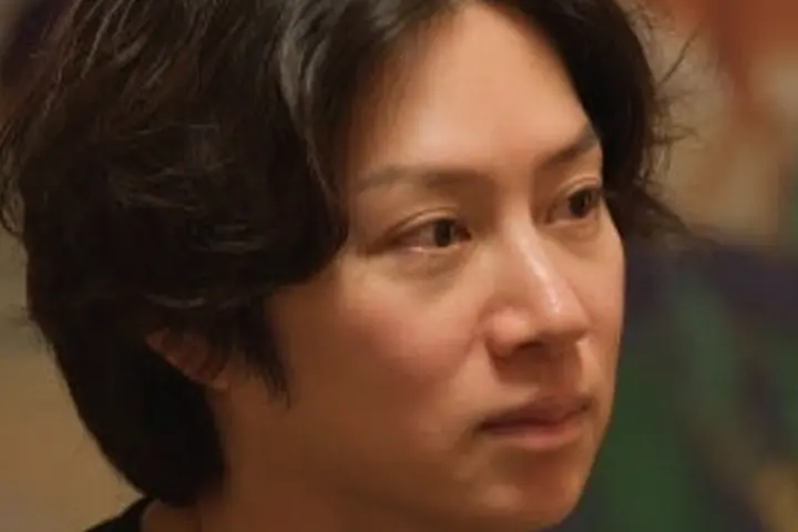 金希澈在综艺节目中展现对驾驶的恐惧与决心