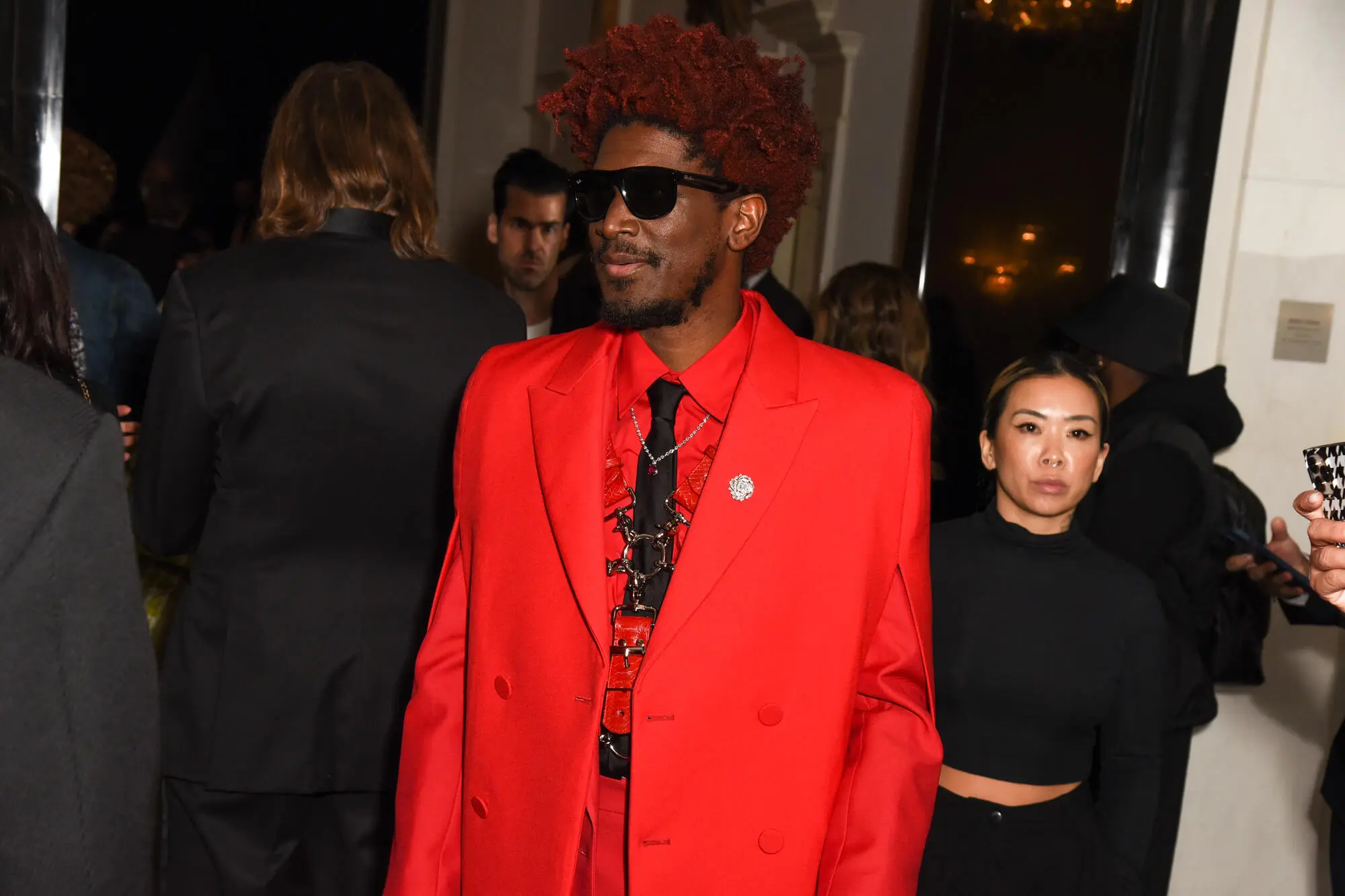 迷醉配乐巨头Labrinth愤怒退组，汉斯·季默空降接盘引全网吃瓜