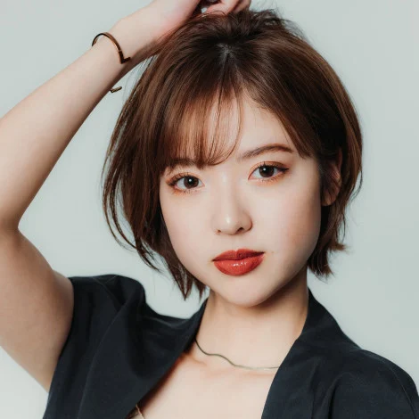前乃木坂46成员和田真彩绝美个人写真
