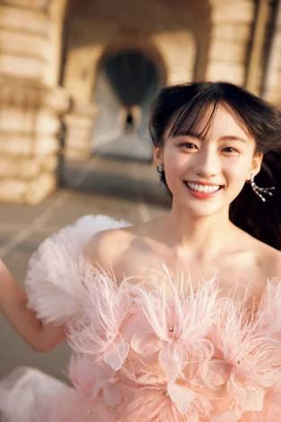 乃木坂46川崎樱首本写真集《Etude》法国巴黎拍摄绝美花絮照