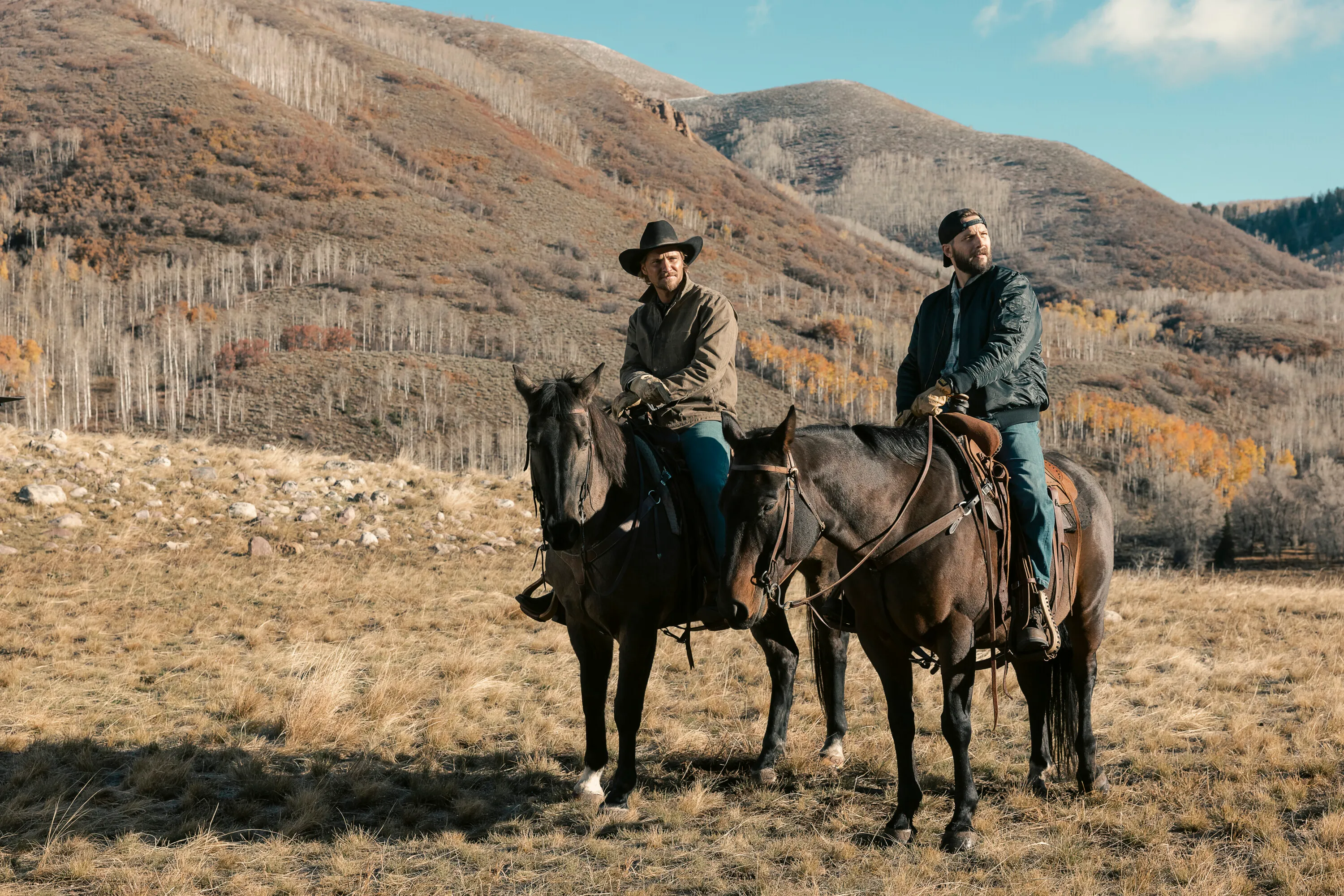 爆款神剧《法警》收视狂飙破纪录，与《怪奇物语》争霸引热议！