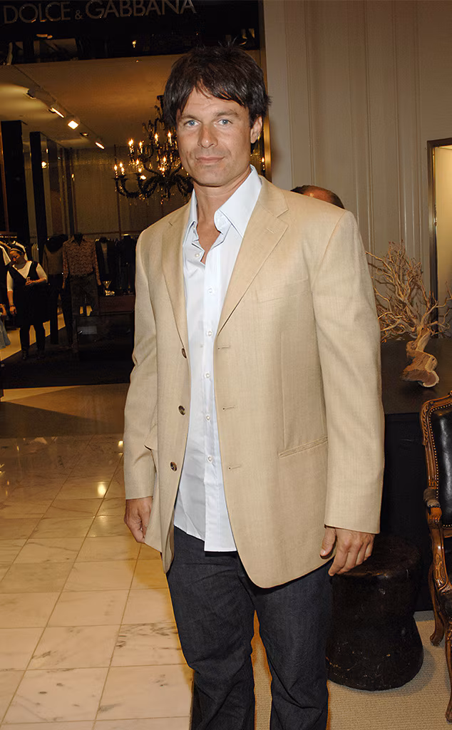 帕特里克·马尔杜恩出席晚会照片