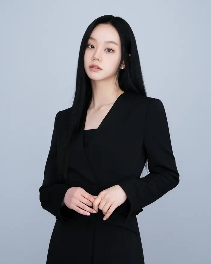 李惠利影视综全面开花展现全能艺人风采