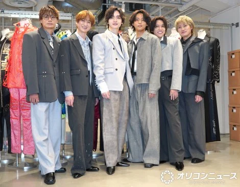 藤谷太辅与玉森裕太在Kis-My-Ft2服装展大秀反差萌