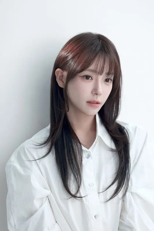千艺瑟重磅出演KBS新剧《除了你以外的恋爱》，化身职场女强人引爆期待