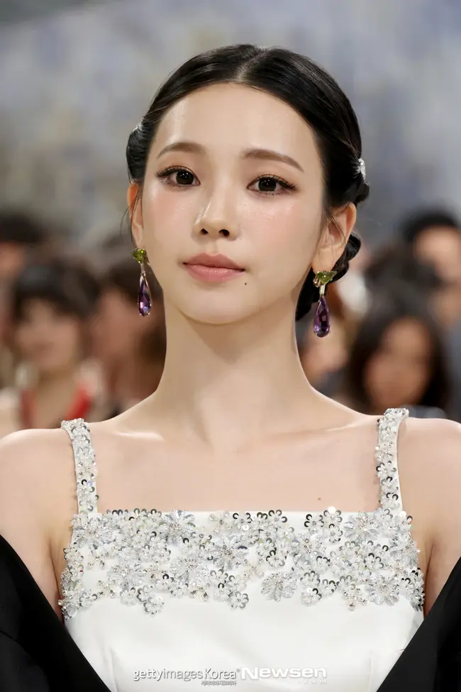aespa卡琳娜，以韩国之美惊艳“Met Gala” [Photoen]