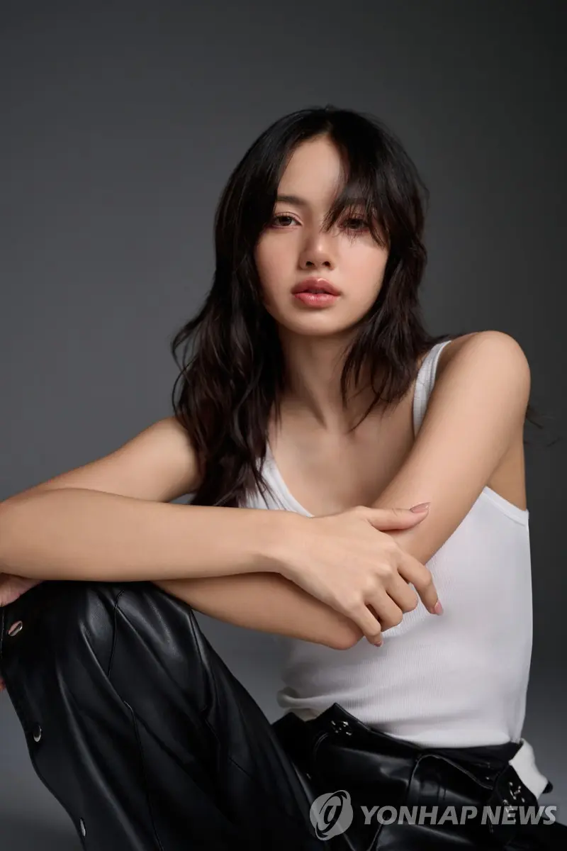 BLACKPINK Lisa将登台2026美加墨世界杯开幕式