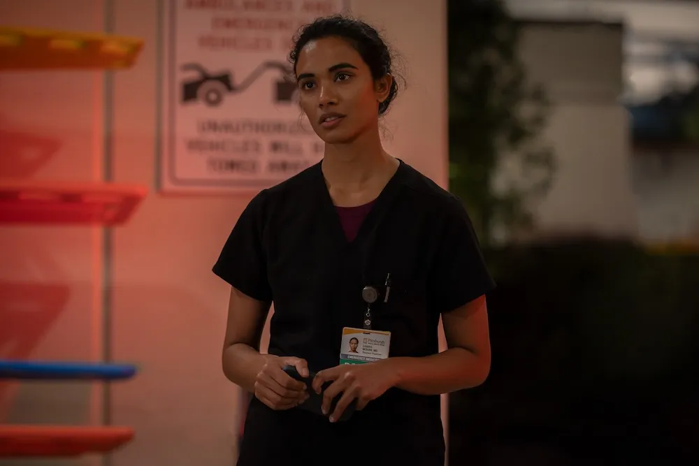 Supriya Ganesh 谈离开《The Pitt》后的网络反应：感觉“太不真实”，得放下手机去户外走走