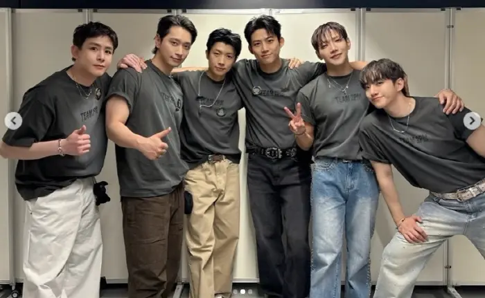 2PM东京巨蛋出道15周年纪念演唱会盛况