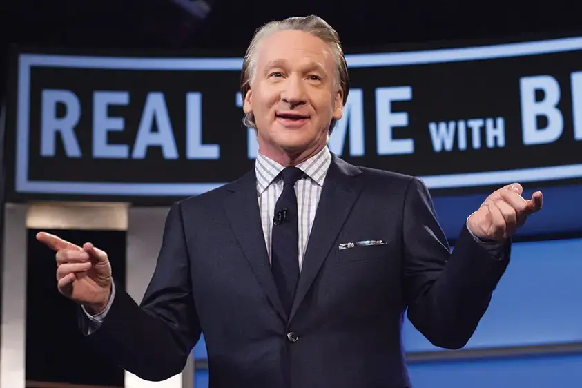 著名毒舌主持人比尔·马赫在HBO《实时》节目中犀利点评特朗普访问中国。