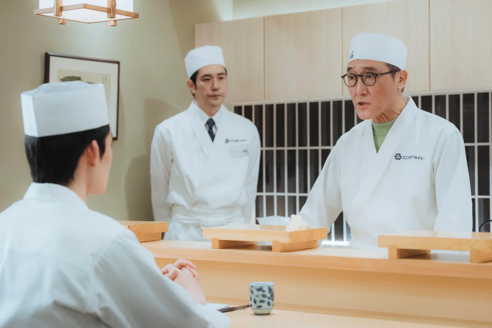 松山研一饰演魔鬼讲师大江户海弥