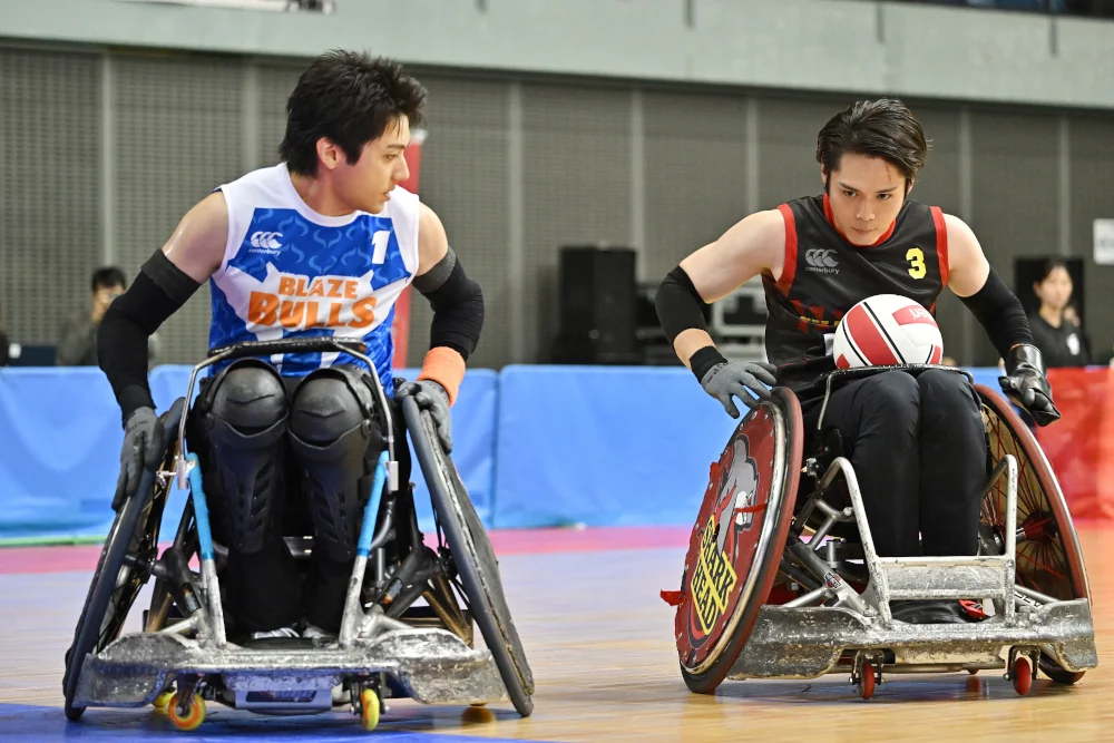 山田裕贵与细田佳央太轮椅激战全实拍结合CG的幕后画面