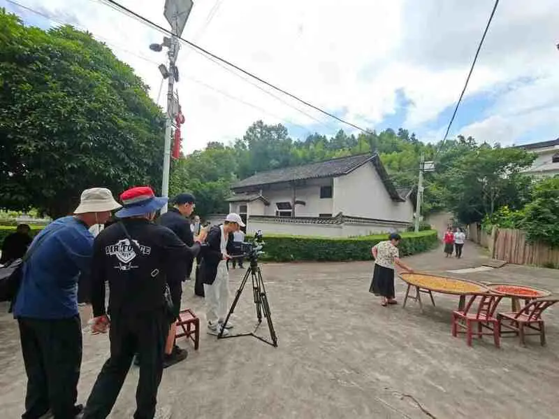 7月短剧资讯：《影响》衡阳开机，老戏骨搭档非遗皮影戏爽点全拆解